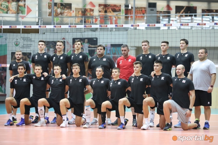 Тренировка на НО по волейбол до 18 години